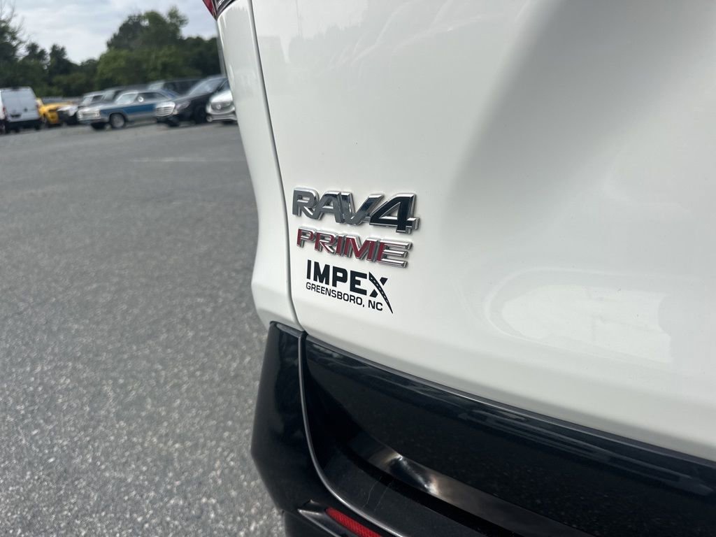 Used 2021 Toyota RAV4 SE image 31