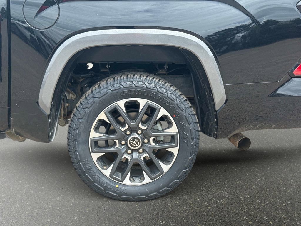 Used 2023 Toyota Tundra Limited image 10