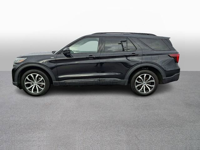 Used 2025 Ford Explorer ST-Line image 7