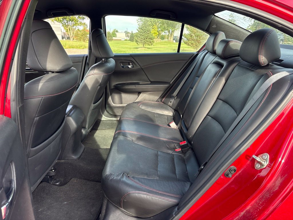 Used 2017 Honda Accord Sport Special Edition image 13