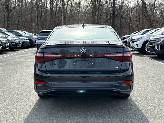 New 2026 Volkswagen Jetta SE image 4