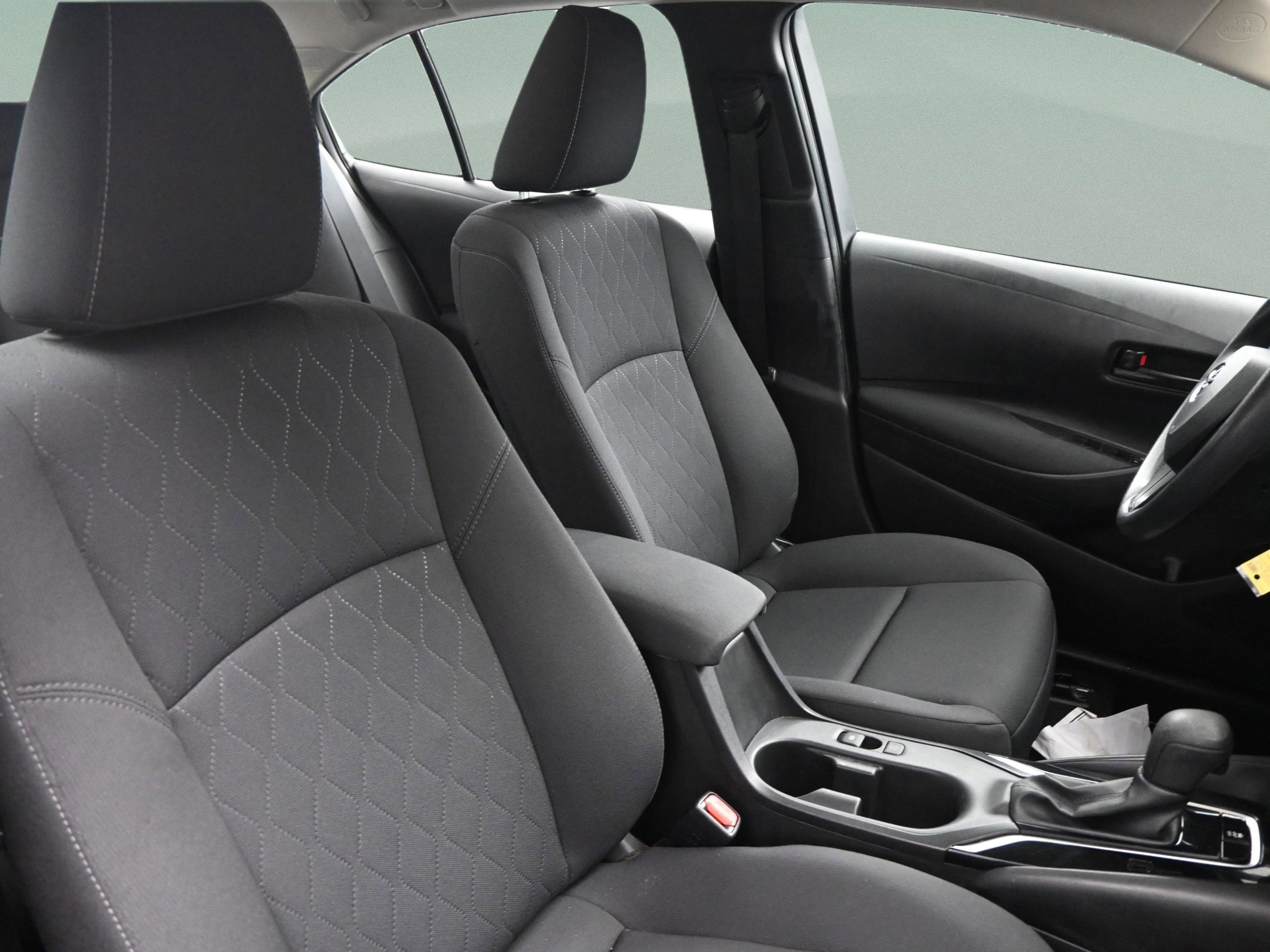 Certified 2024 Toyota Corolla LE image 37