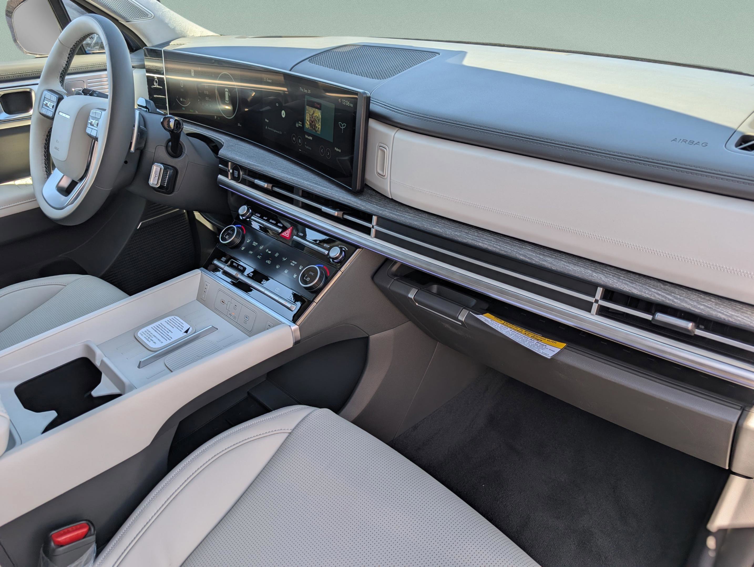 New 2026 Hyundai Santa Fe Calligraphy image 26