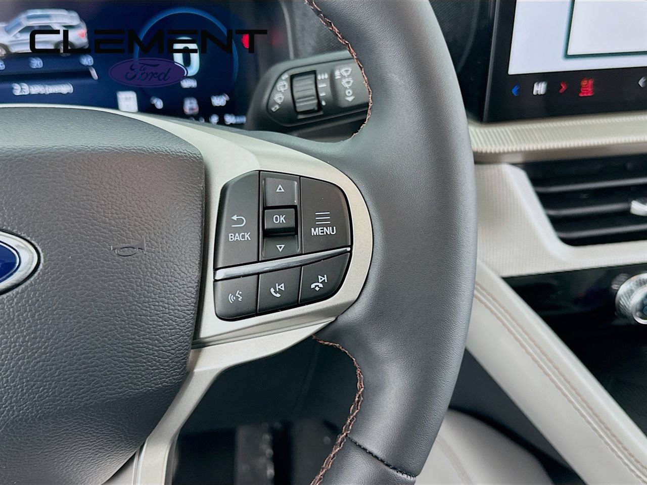 New 2026 Ford Explorer Active w/ Active Comfort Package AWD/4WD image 16