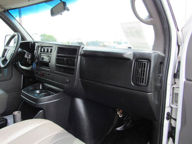 Used 2014 Chevrolet Express 1500 RWD image 15