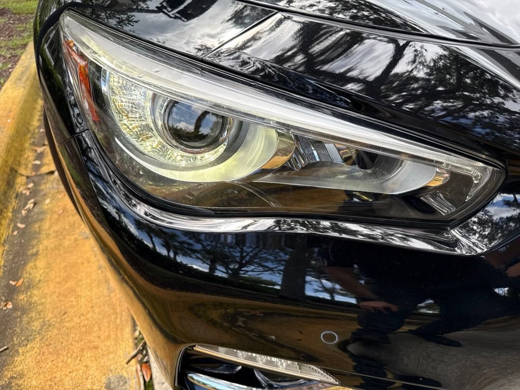 Used 2023 INFINITI Q50 Luxe w/ Cargo Package RWD image 4