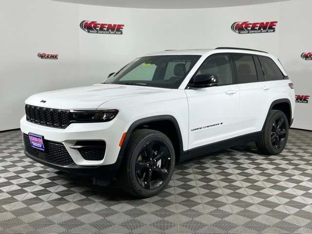 New 2025 Jeep Grand Cherokee Altitude image 5