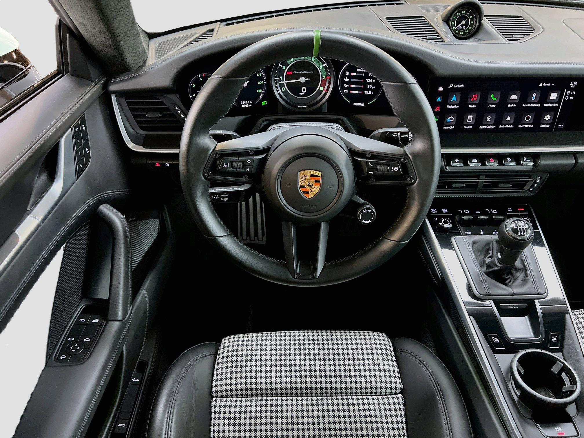 Certified 2023 Porsche 911 Sport Classic RWD image 24