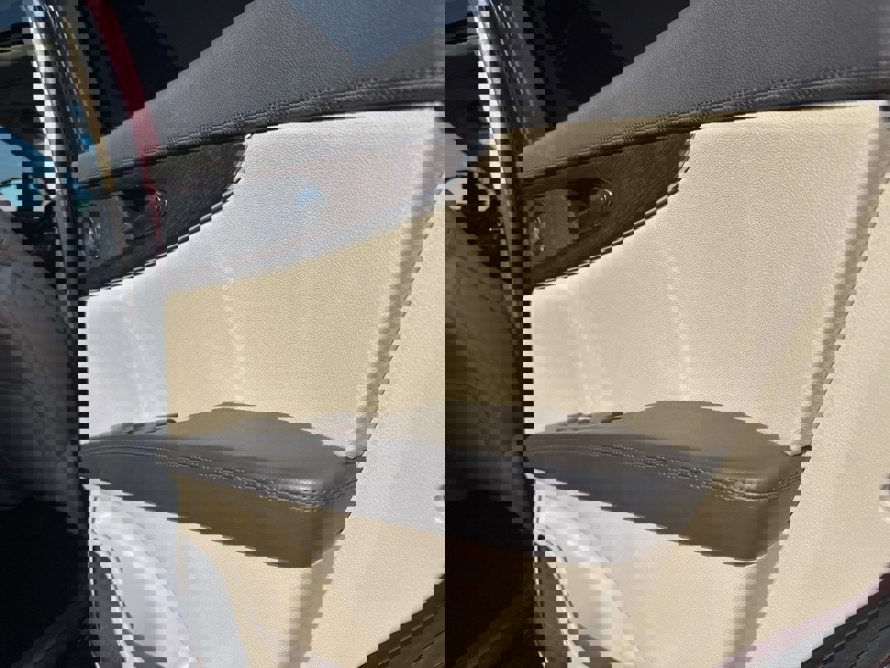 Used 2020 Lincoln Nautilus Reserve image 14