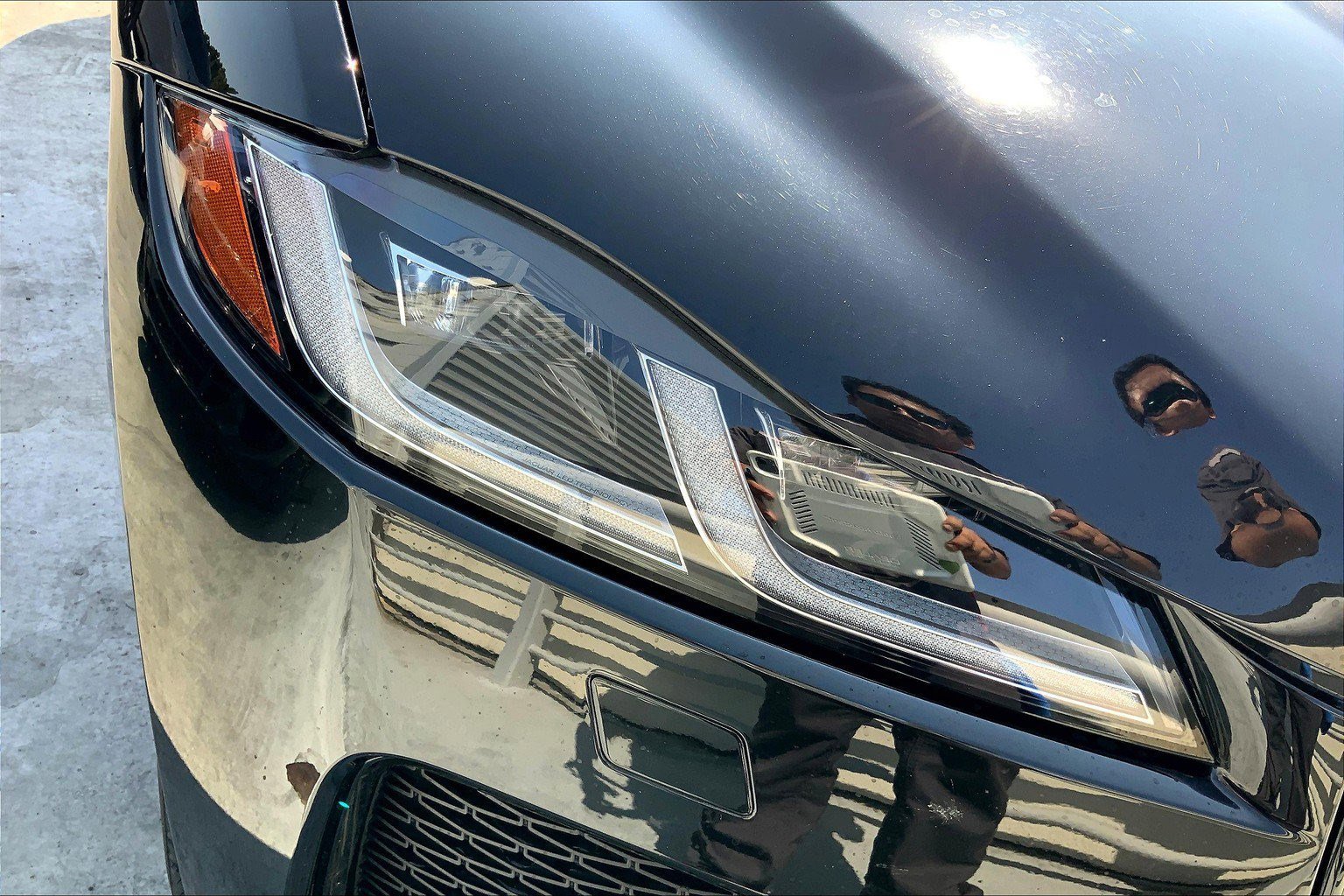 Used 2025 Jaguar F-PACE R-Dynamic S image 28