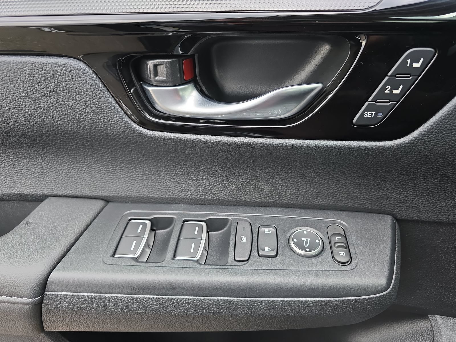 Certified 2024 Honda CR-V EX-L image 30