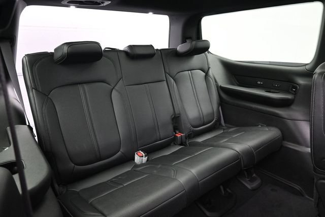 Used 2025 Jeep Wagoneer Series III w/ Premium Group I AWD/4WD image 25