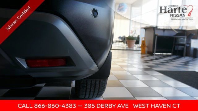 Used 2023 Nissan Rogue SV image 83