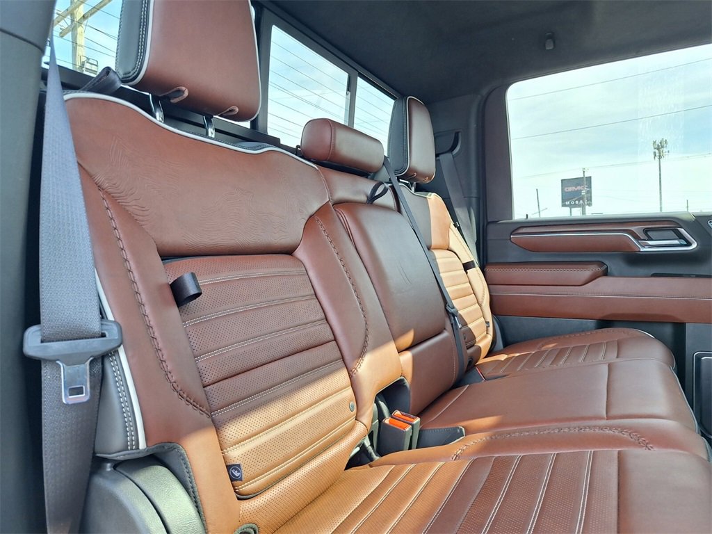 Used 2024 GMC Sierra 2500 Denali Ultimate image 33