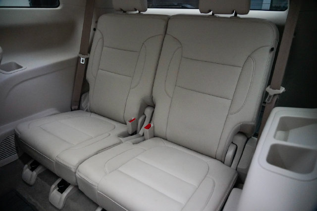 Used 2023 GMC Acadia Denali w/ Denali Technology Package AWD/4WD image 8