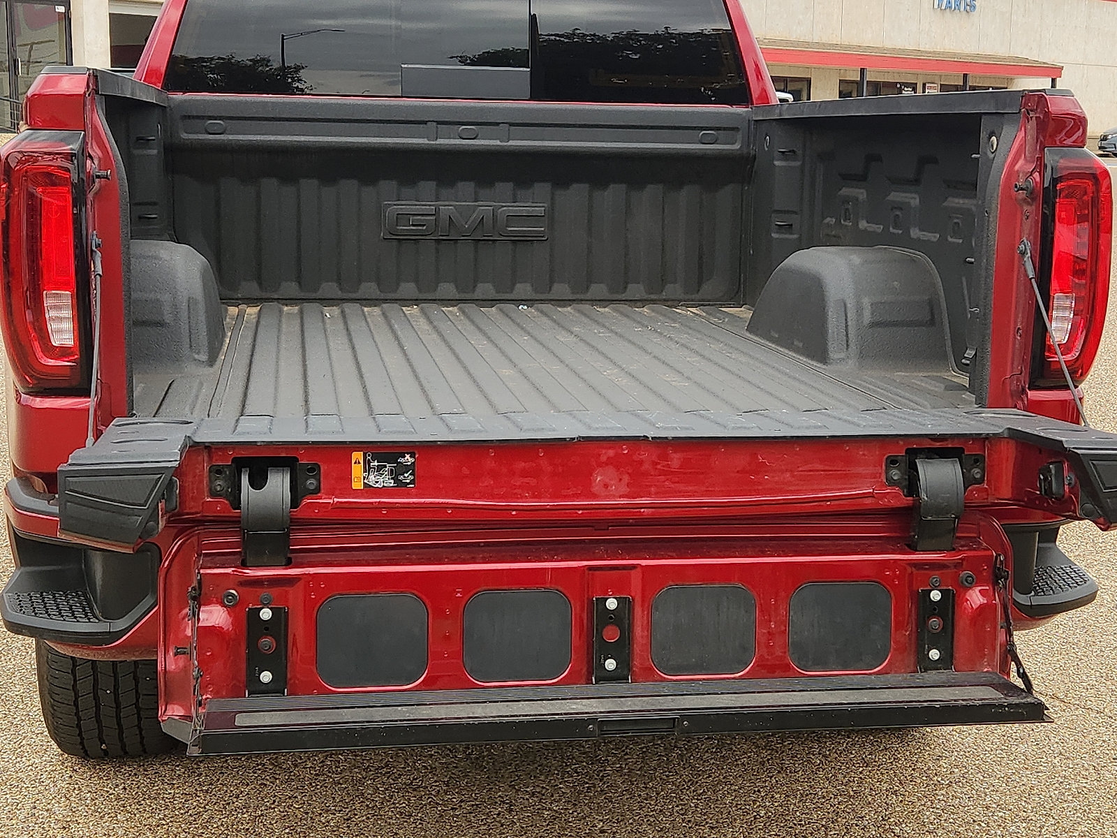 Used 2026 GMC Sierra 1500 AT4 w/ AT4 Premium Package AWD/4WD image 11