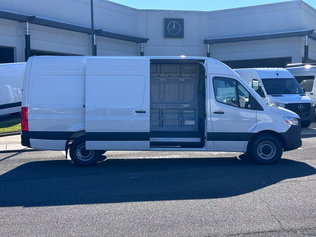New 2026 Mercedes-Benz Sprinter 2500 image 25