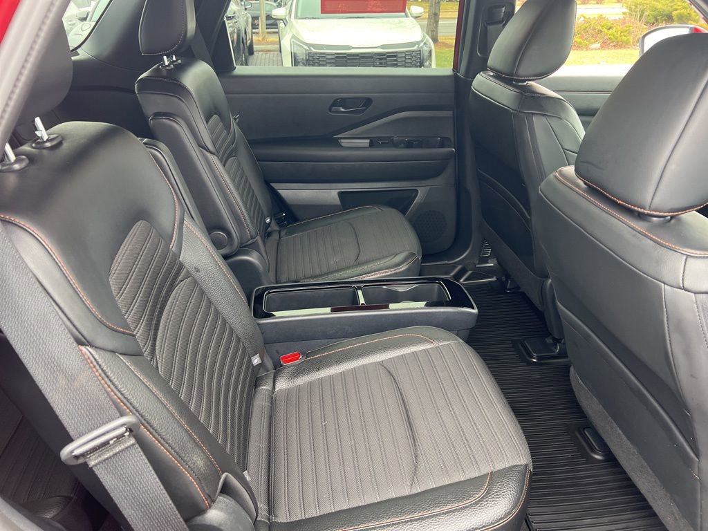 Certified 2024 Nissan Pathfinder Rock Creek image 15