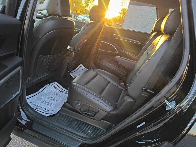 Used 2020 Kia Telluride S image 14