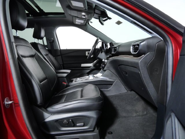 Certified 2021 Ford Explorer Limited AWD/4WD image 9