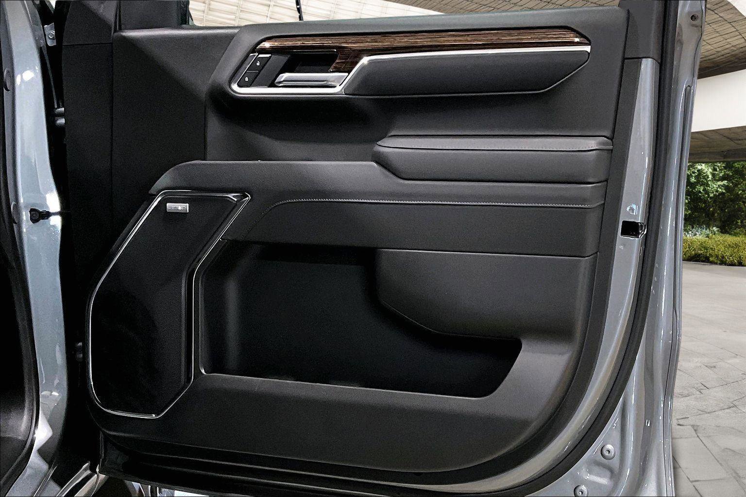 New 2026 GMC Sierra 1500 Elevation w/ Preferred Package image 14