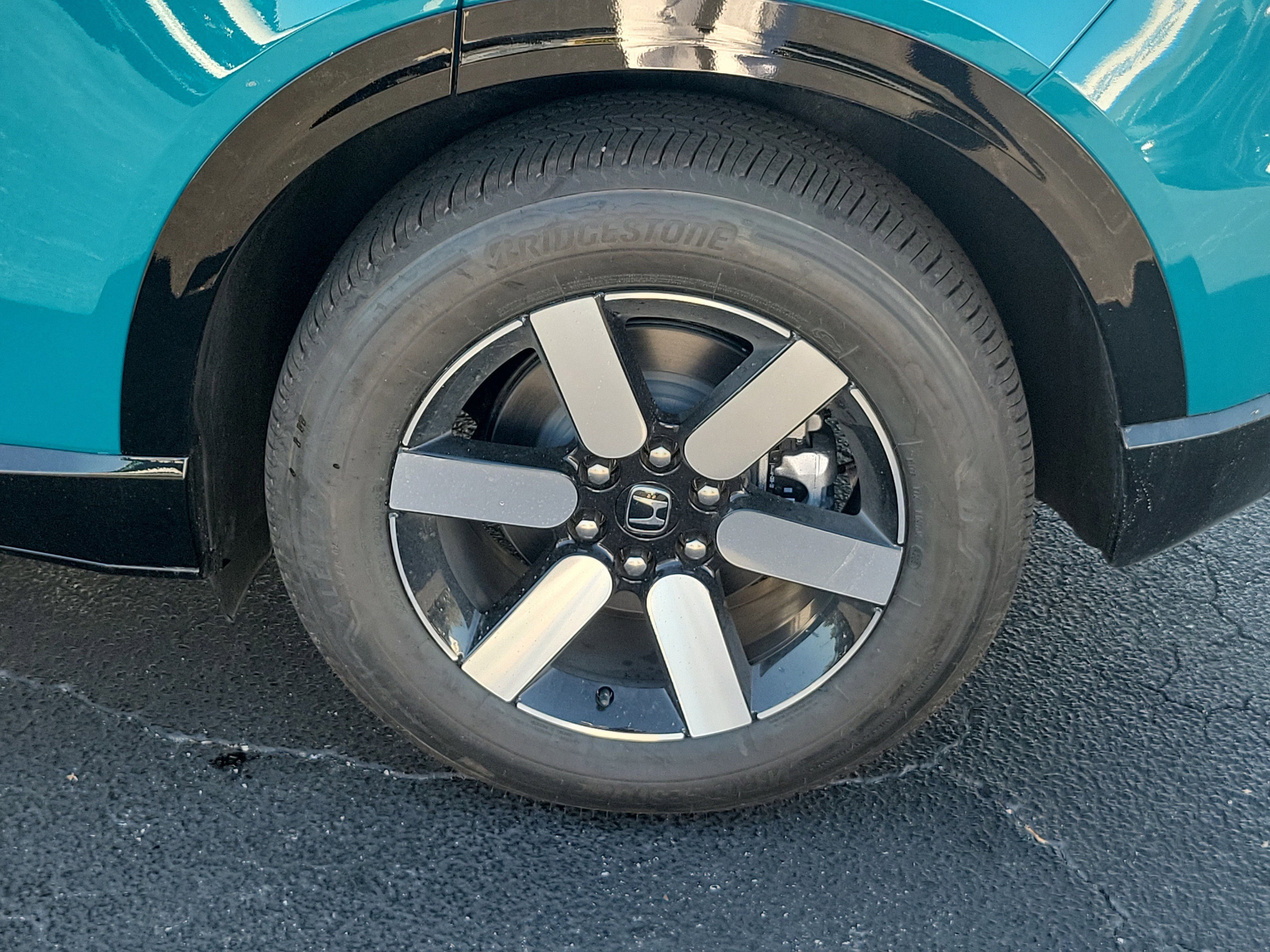 New 2026 Honda Prologue Touring image 4