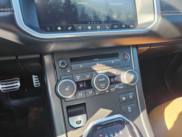 Used 2018 Land Rover Range Rover Evoque HSE Dynamic image 18