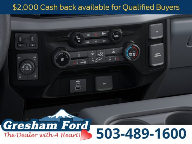 New 2026 Ford F250 XLT w/ XLT Premium Package AWD/4WD image 17