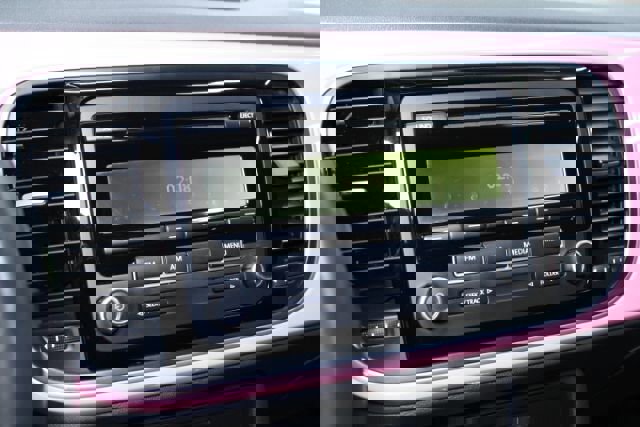 Used 2013 Volkswagen Beetle 2.5 image 16