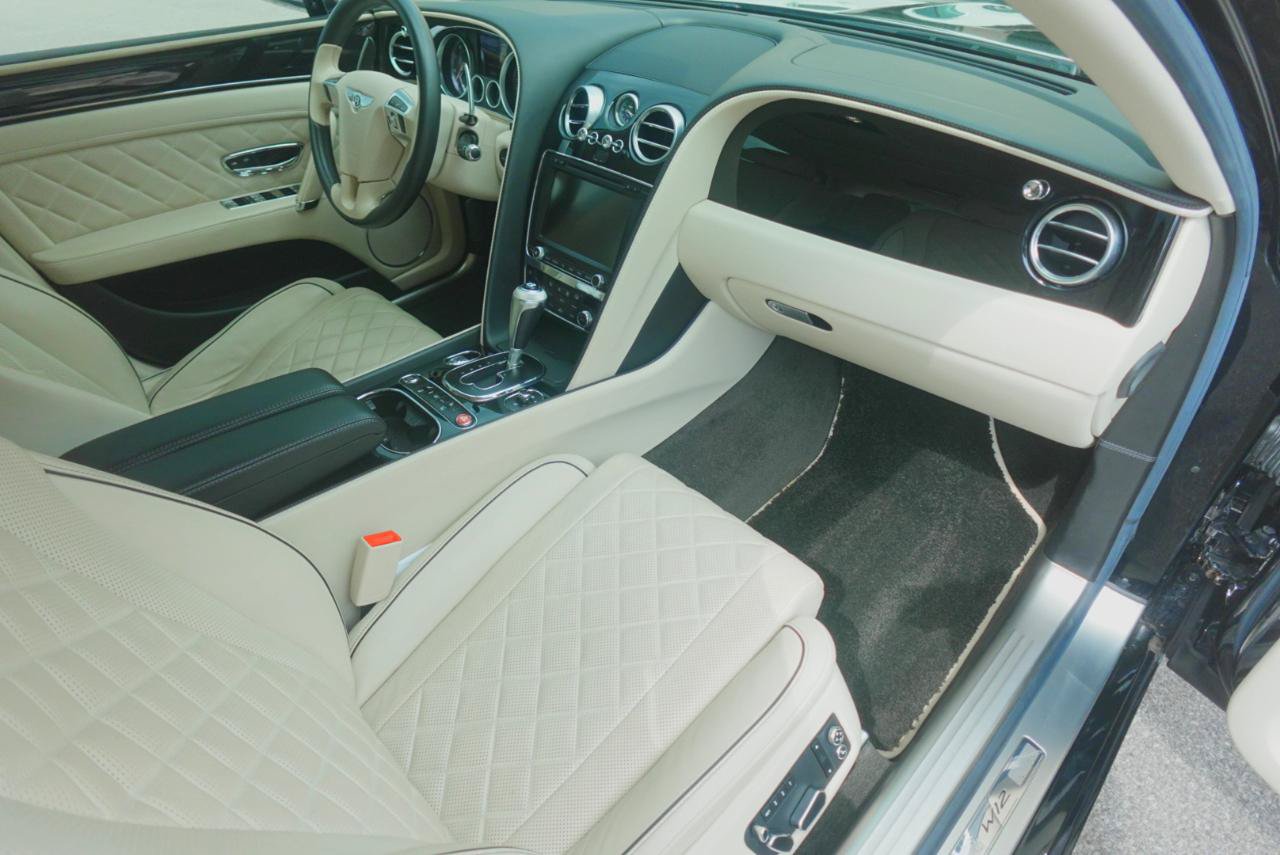 Used 2018 Bentley Flying Spur W12 AWD/4WD image 18