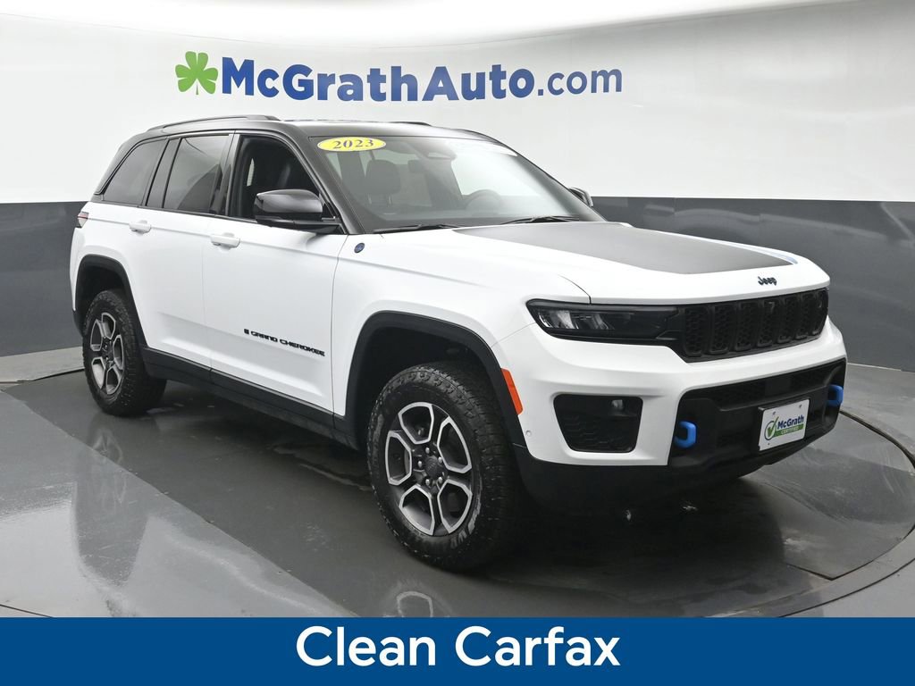Used 2023 Jeep Grand Cherokee Trailhawk w/ Advanced Protech Group II image 2