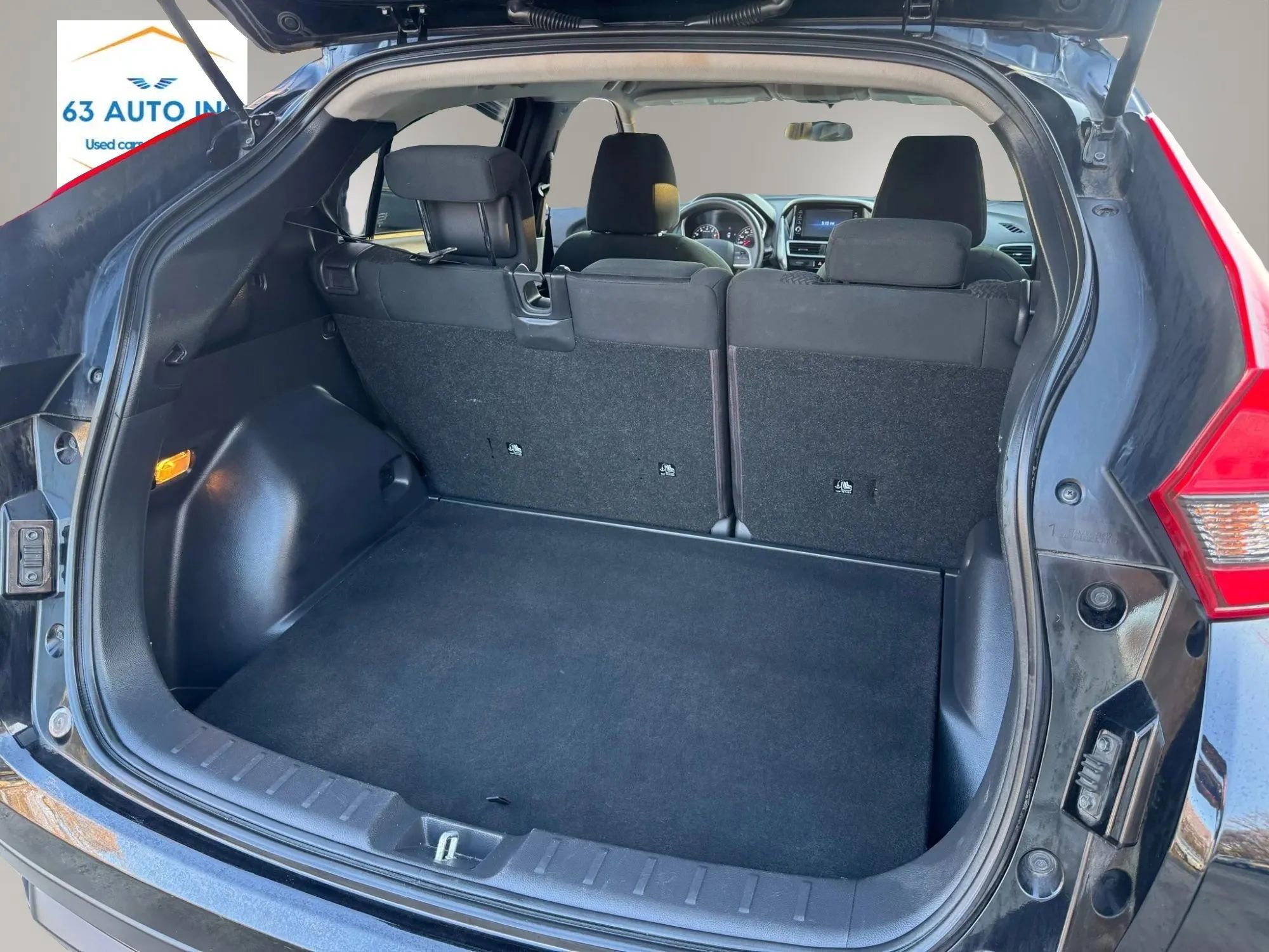 Used 2019 Mitsubishi Eclipse Cross ES FWD image 21