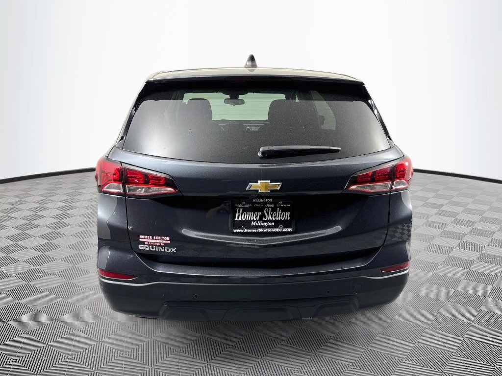 Used 2022 Chevrolet Equinox LS w/ LS Convenience Package FWD image 6