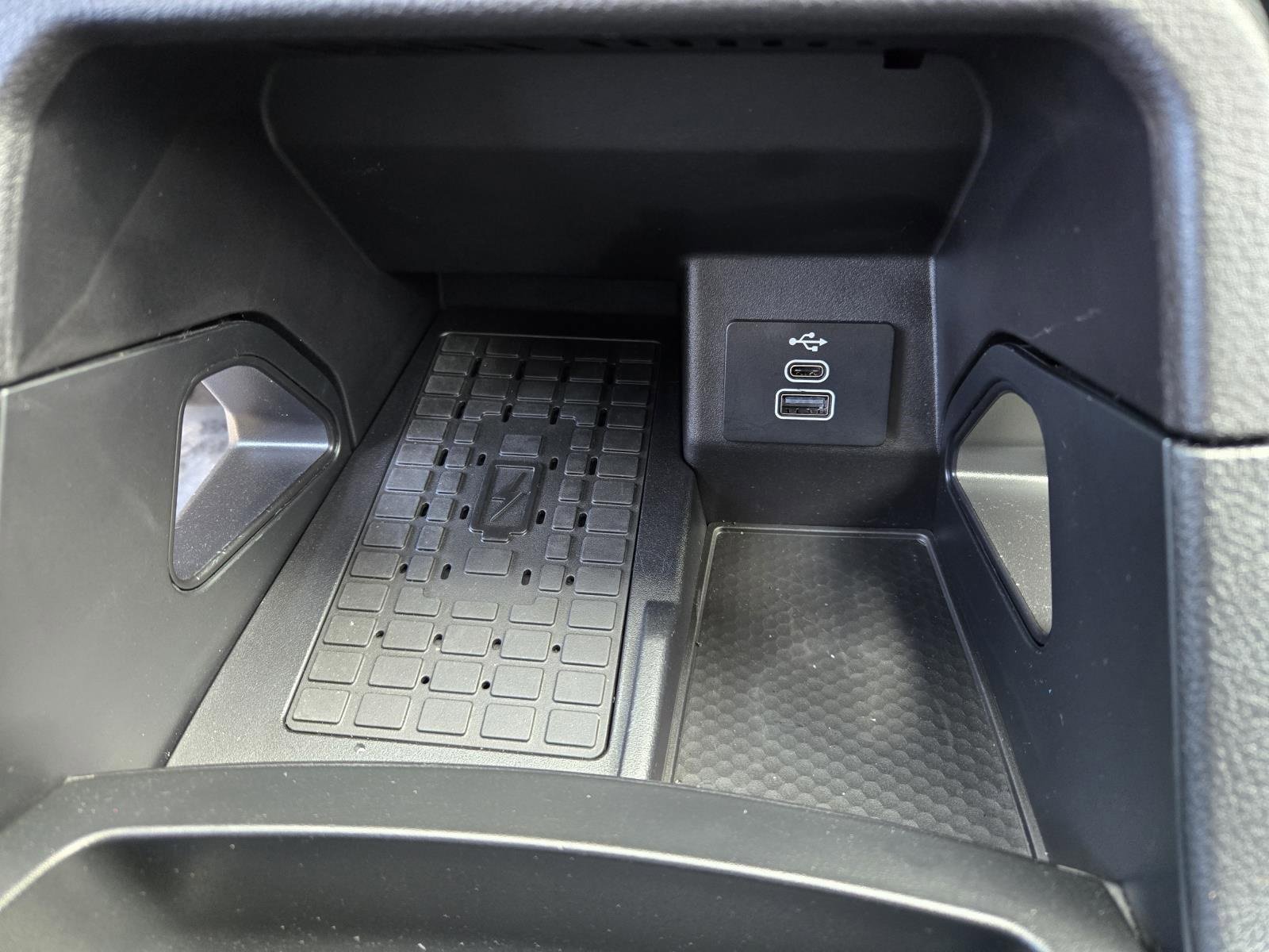 Used 2024 Ford Ranger XLT w/ Technology Package image 13