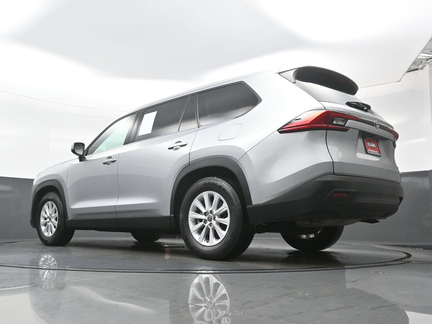 Used 2025 Toyota Grand Highlander FWD image 33