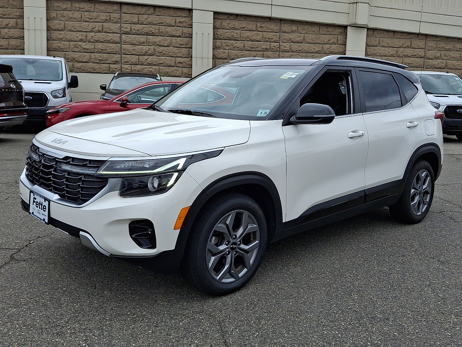Used 2024 Kia Seltos S