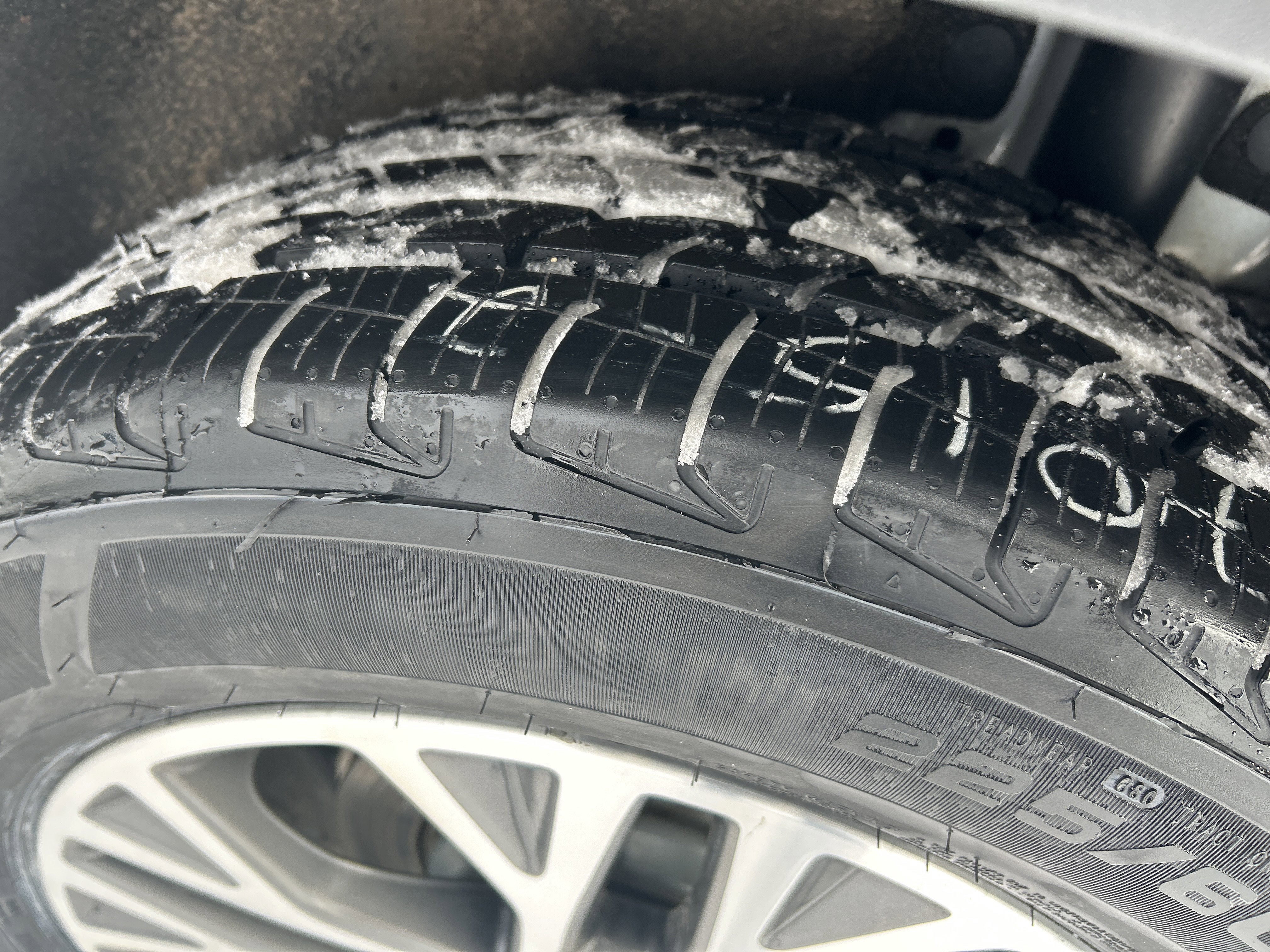 Used 2020 Ford Escape SEL image 24