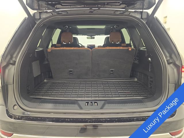 Used 2020 Lincoln Aviator Reserve w/ Equipment Group 202A AWD/4WD image 16