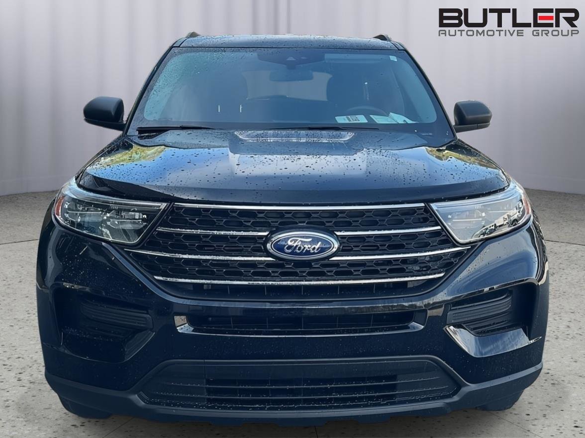 Certified 2023 Ford Explorer XLT RWD image 8