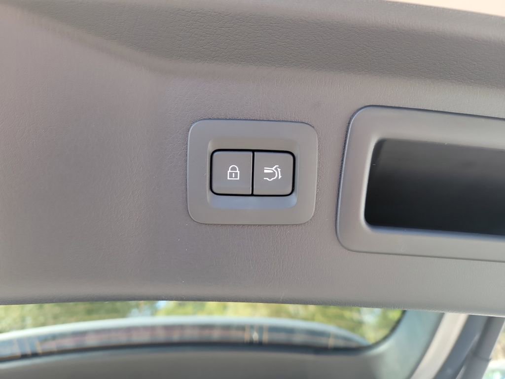 New 2026 MAZDA CX-90 Plug-In Hybrid w/ Preferred image 10