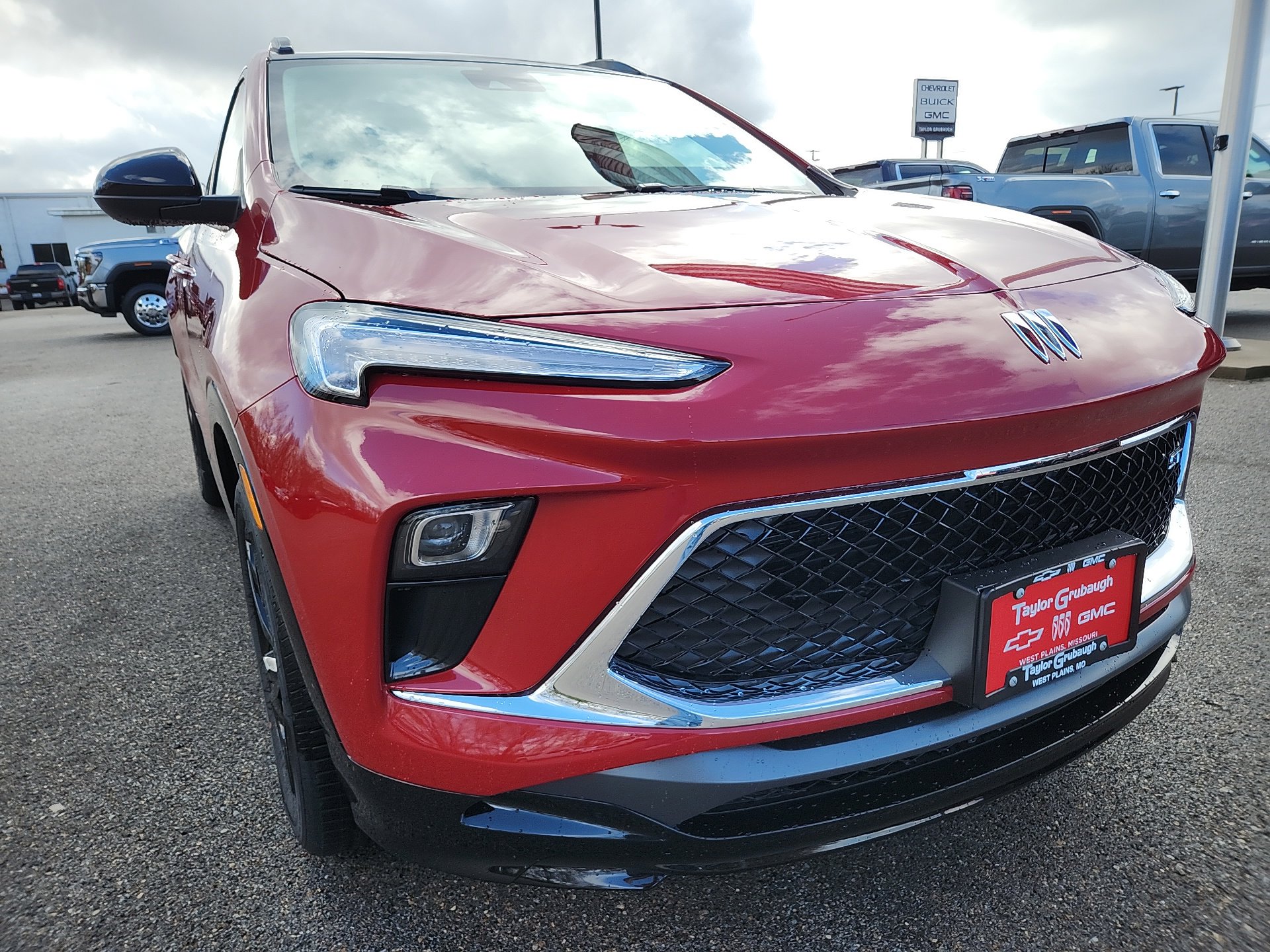 New 2026 Buick Encore GX Sport Touring w/ Black Roof Package image 11