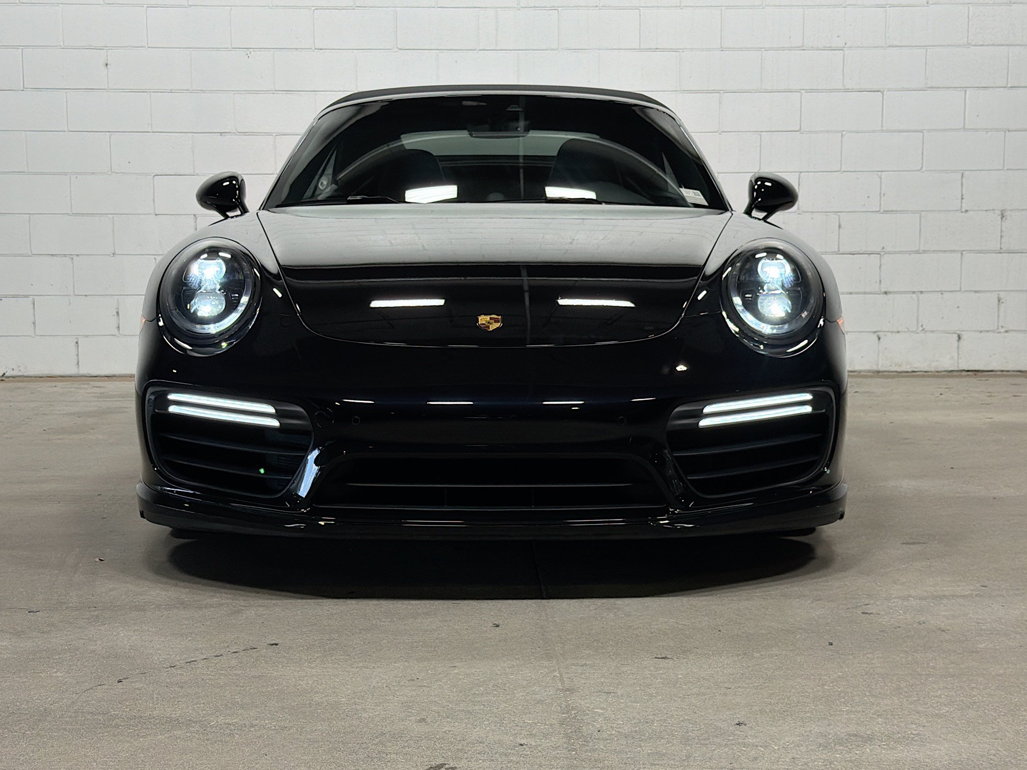 Certified 2019 Porsche 911 Turbo S AWD/4WD image 9
