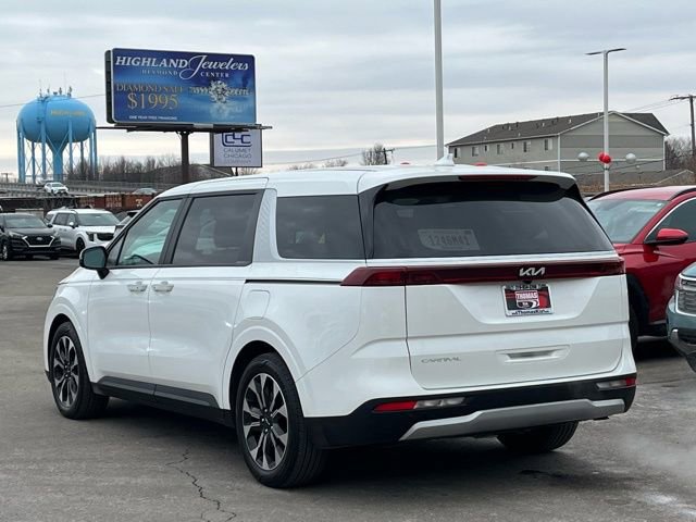 Certified 2024 Kia Carnival EX image 9