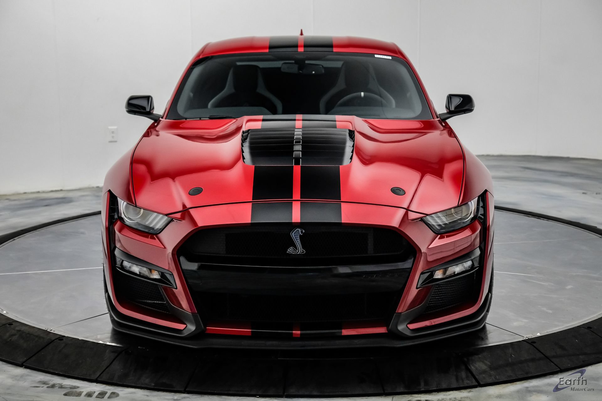 Used 2020 Ford Mustang Shelby GT500 w/ Carbon Fiber Track Pack RWD image 36