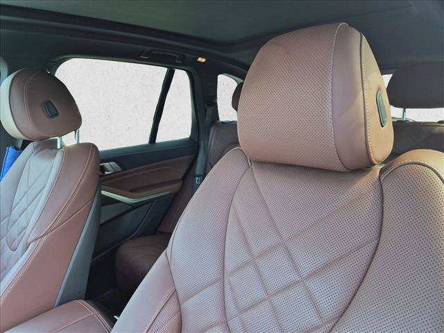 Used 2024 BMW X5 sDrive40i w/ Premium Package RWD image 4
