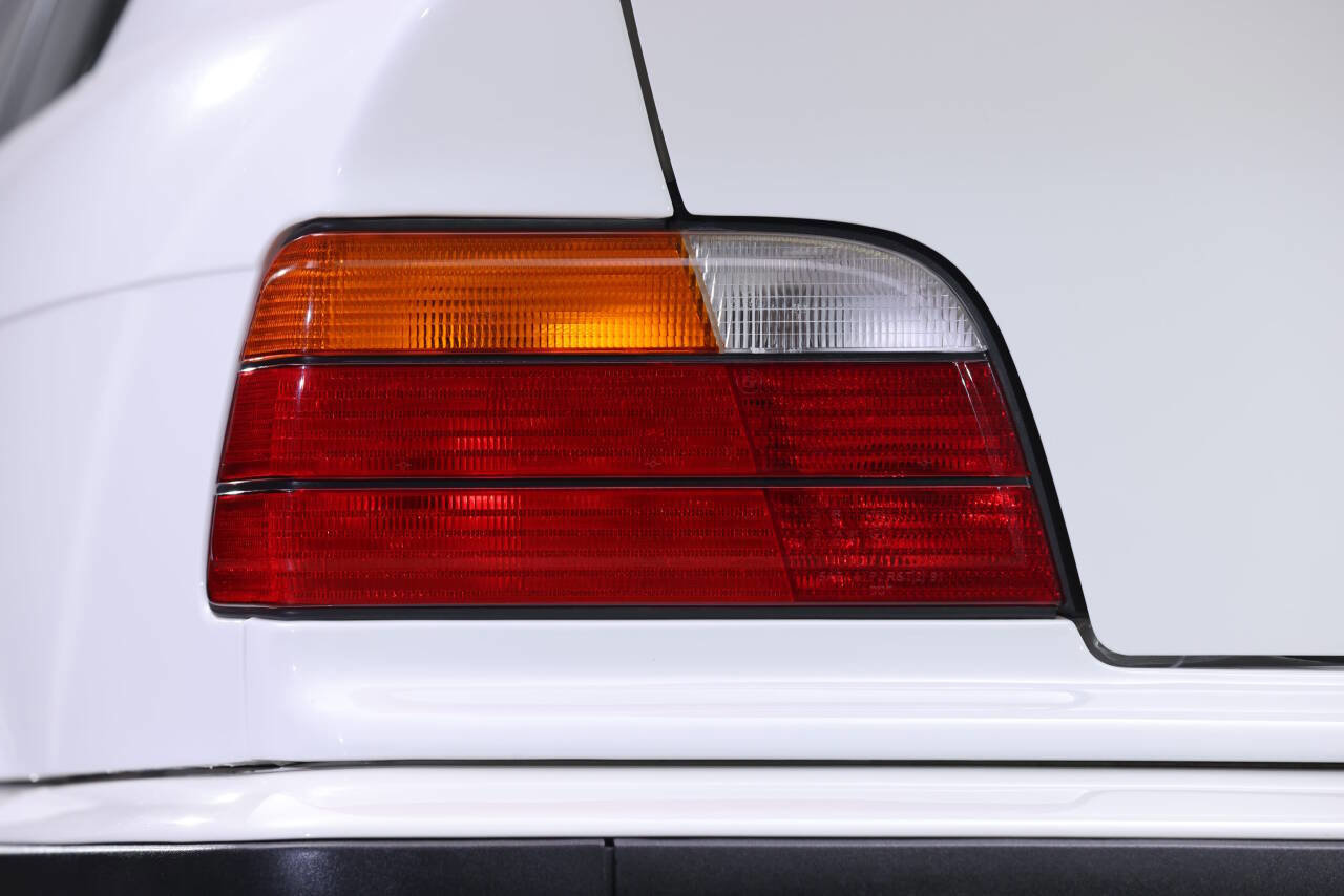 Used 1995 BMW M3 Coupe image 20