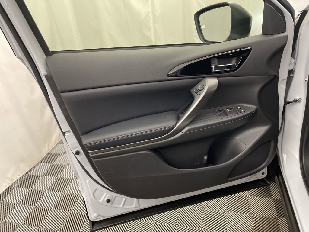 New 2026 Mitsubishi Eclipse Cross Black Edition image 24