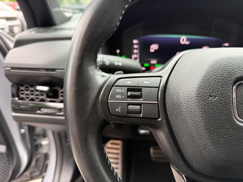 Used 2024 Honda Accord Sport image 23