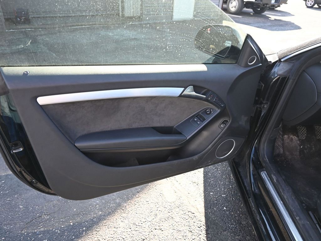 Used 2009 Audi A5 3.2 image 14