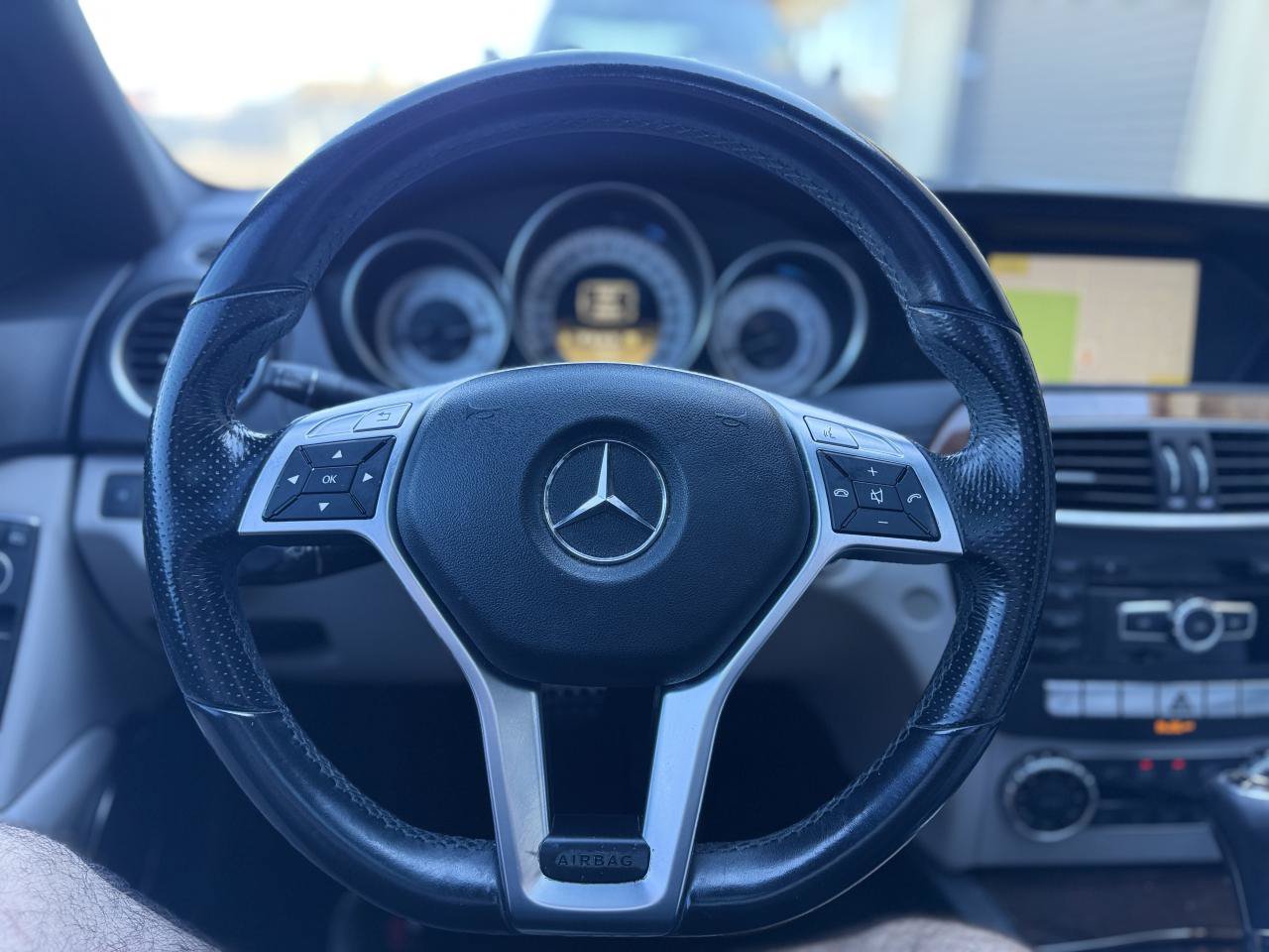 Used 2012 Mercedes-Benz C 250 Sedan image 18